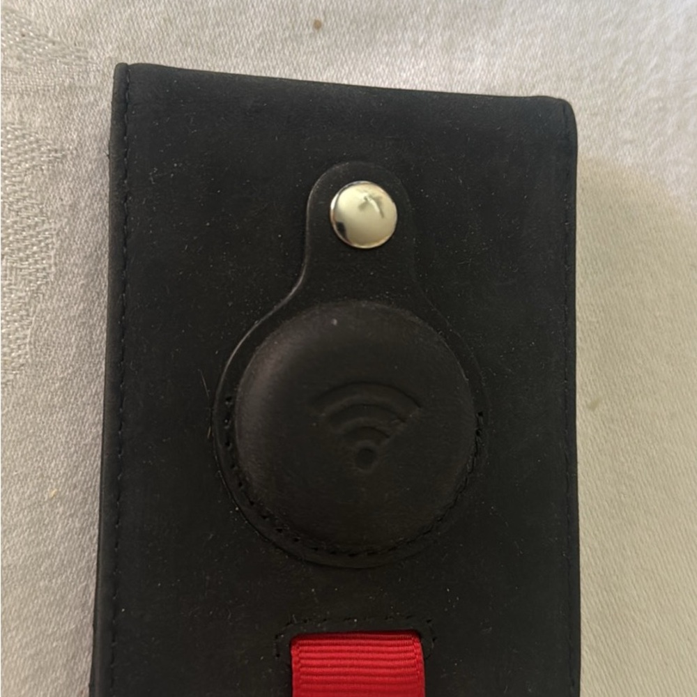 Black Leather Key Holder with Red Accent